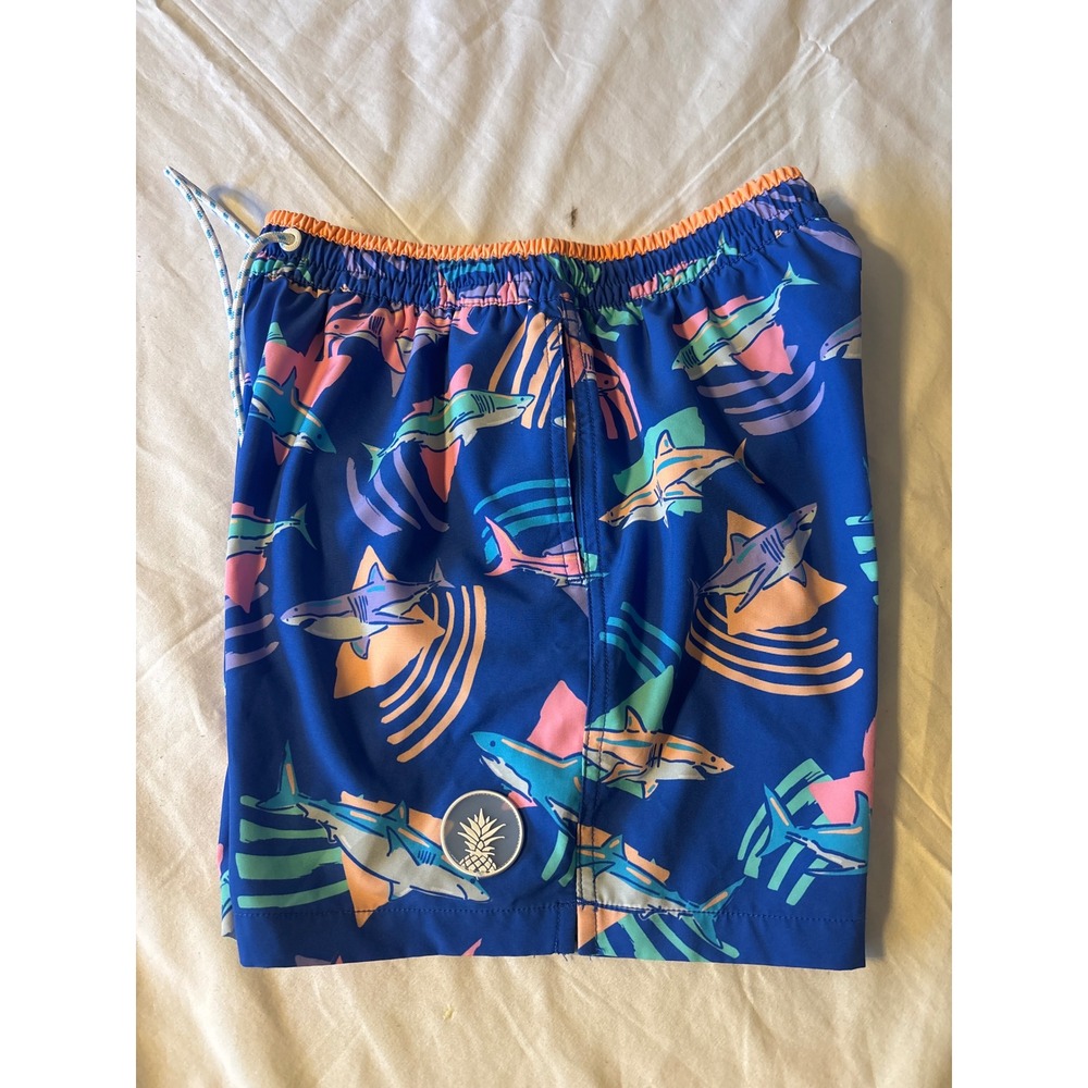 Chubbies Swim Trunks Mens Small Blue Shark Graphic 5.5 Inseam Shorts